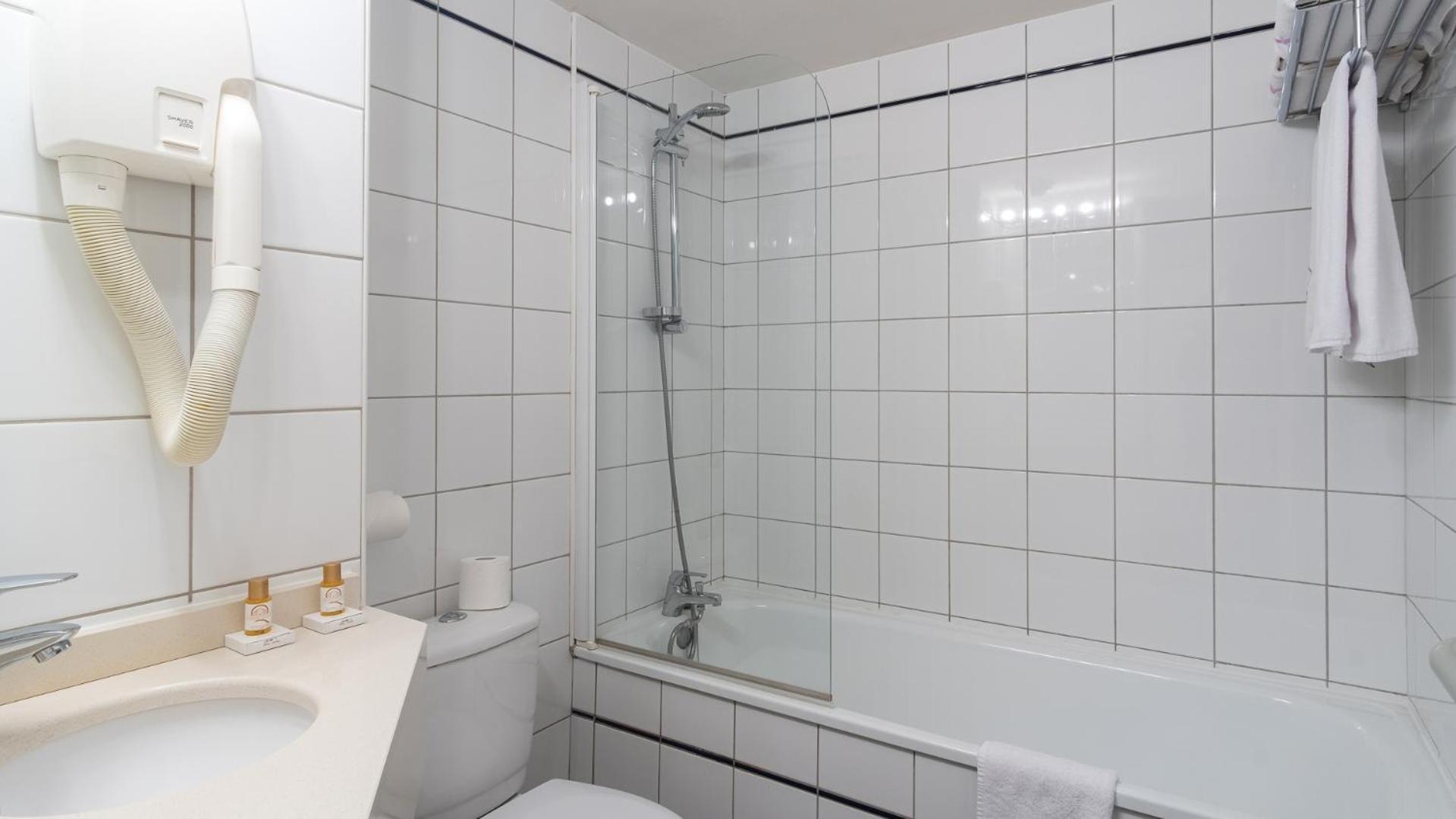 Hotel Ours Blanc - Centre Toulouse Bagian luar foto